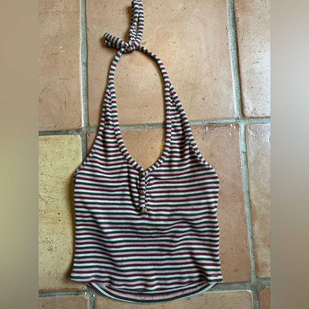 Garage halter top